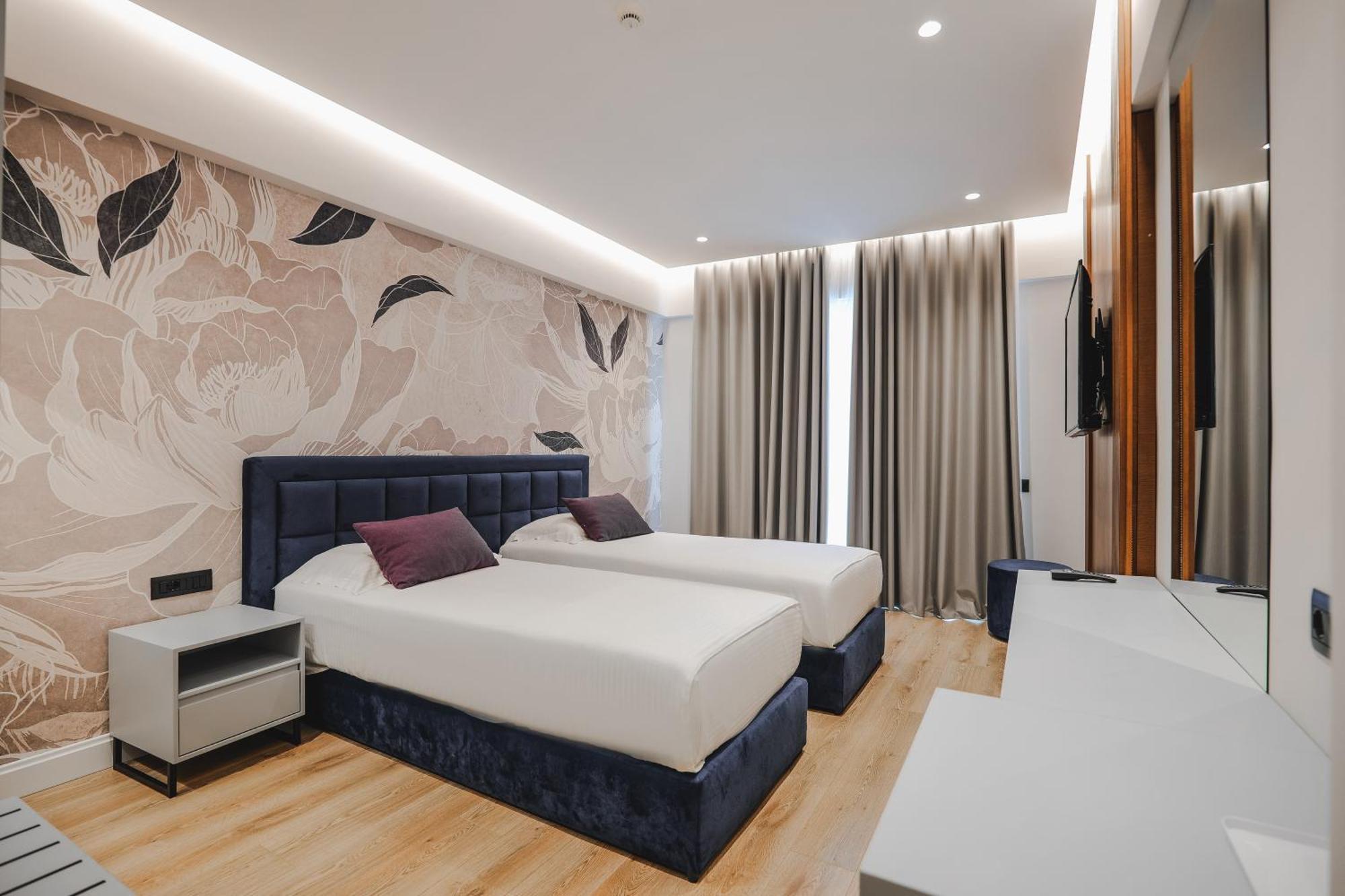 Hotel Oasis ซารานเดอ ภายนอก รูปภาพ