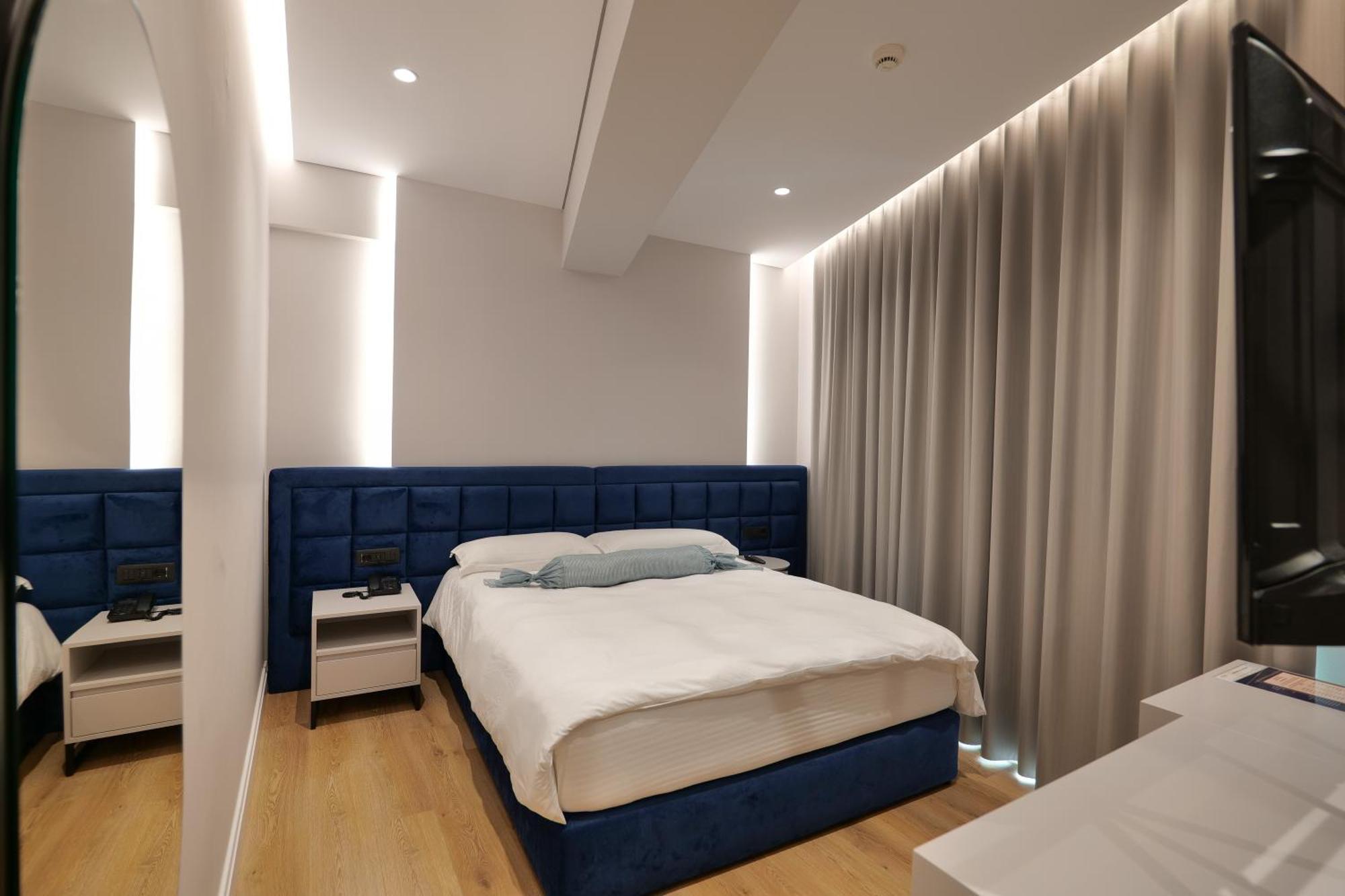 Hotel Oasis ซารานเดอ ภายนอก รูปภาพ